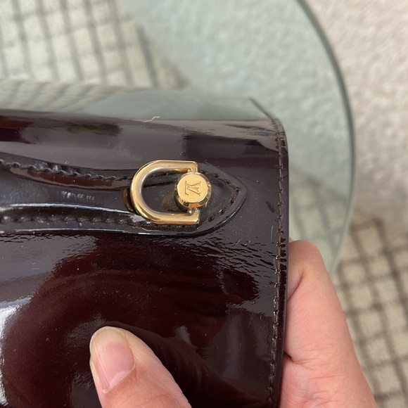 Louis Vuitton Monceau BB in Amatante - Picture 13 of 16